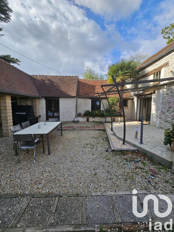 Maison - 200 m² - 4 pièces