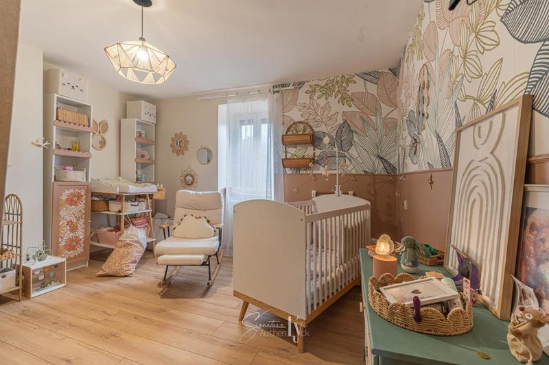 Maison - 160 m² - 6 pièces