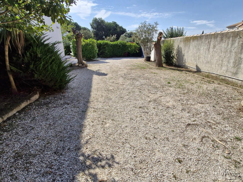 Villa - 181 m² - 6 pièces