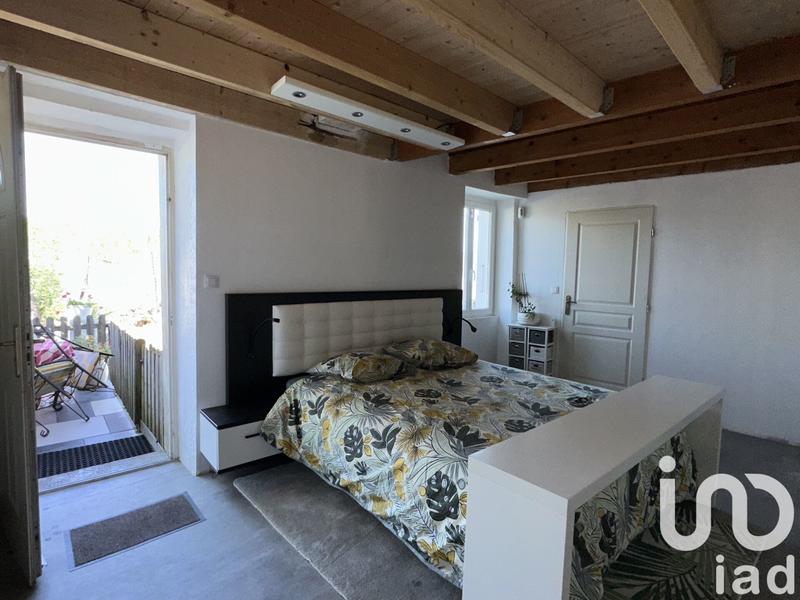 Maison - 190 m² - 15 pièces