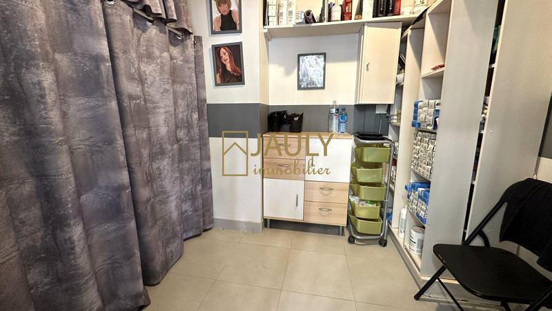 Fonds de commerce - 46 m²