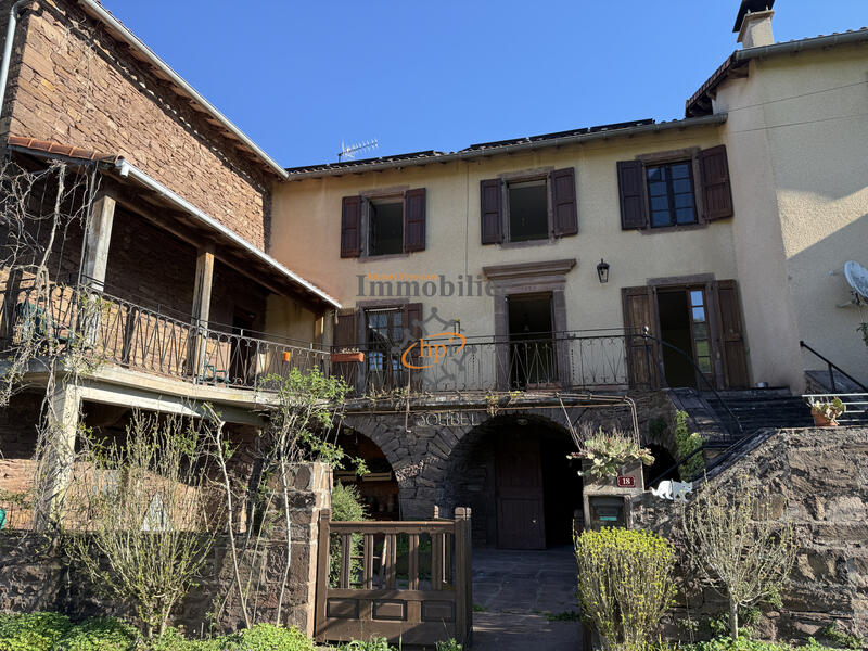 Maison - 125 m² - 5 pièces