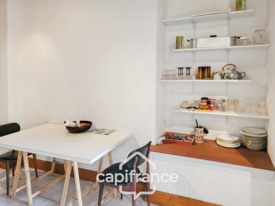 Appartement ancien - 68 m² - 3 pièces