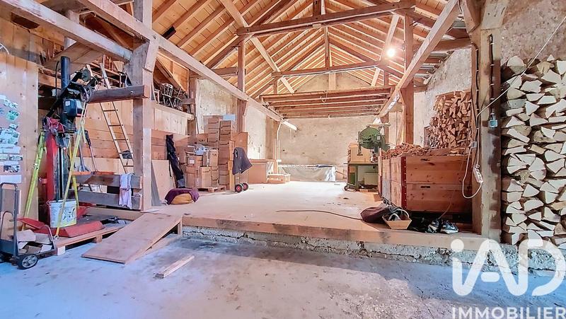 Ferme - 150 m² - 2 pièces