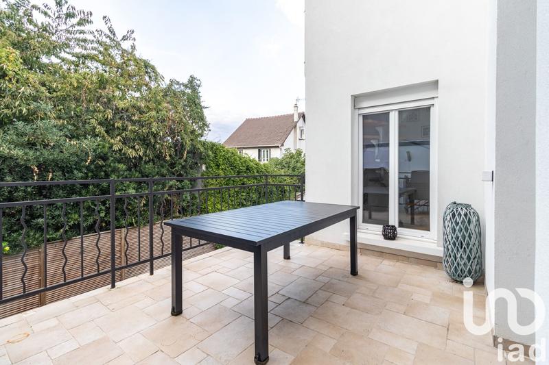 Maison - 170 m² - 7 pièces