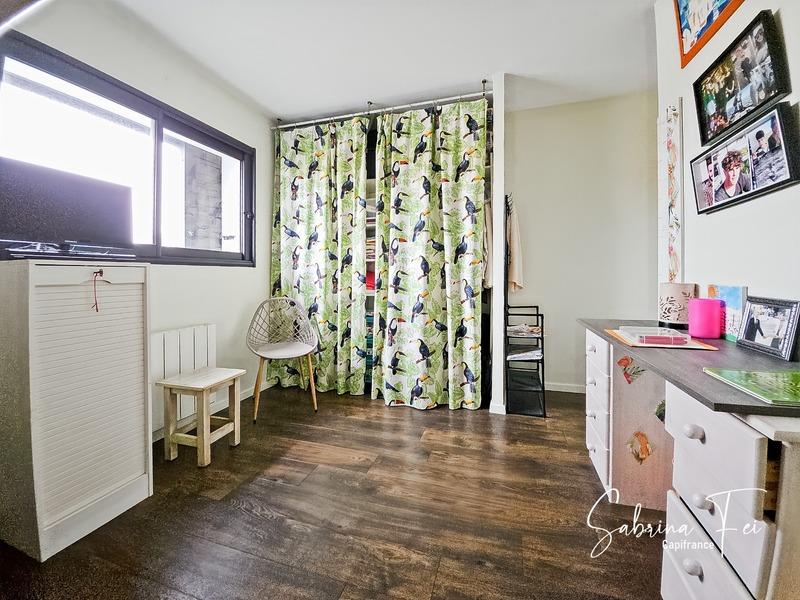 Maison - 143 m² - 5 pièces