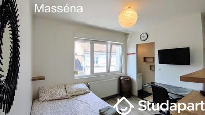 Chambre - 150 m² - 1 pièce