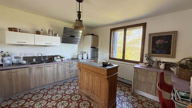 Mas - 210 m² - 6 pièces