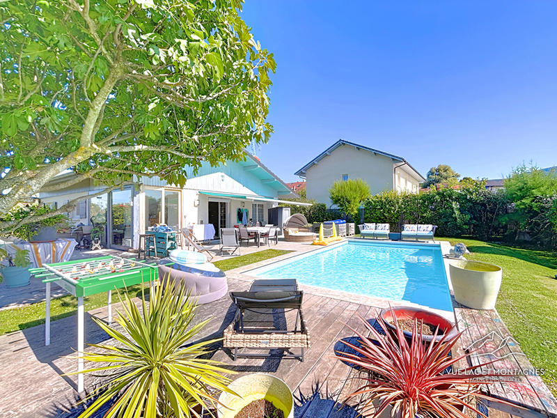 Maison - 95 m² - 3 pièces