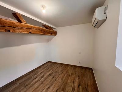 Appartement - 64 m² - 2 pièces