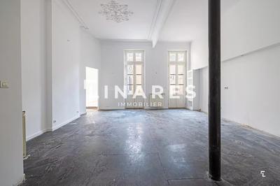 Appartement - 176 m² - 6 pièces