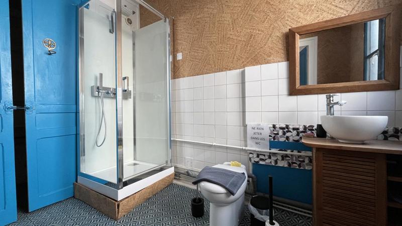 Maison - 375 m² - 7 pièces