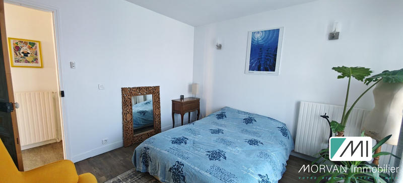 Maison - 175 m² - 9 pièces