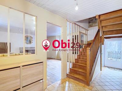 Maison - 111 m² - 5 pièces