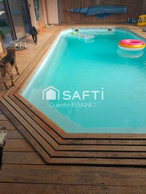 Maison - 377 m² - 10 pièces