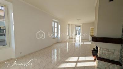 Immeuble - 268 m² - 10 pièces