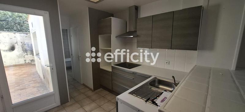 Maison - 82 m² - 5 pièces