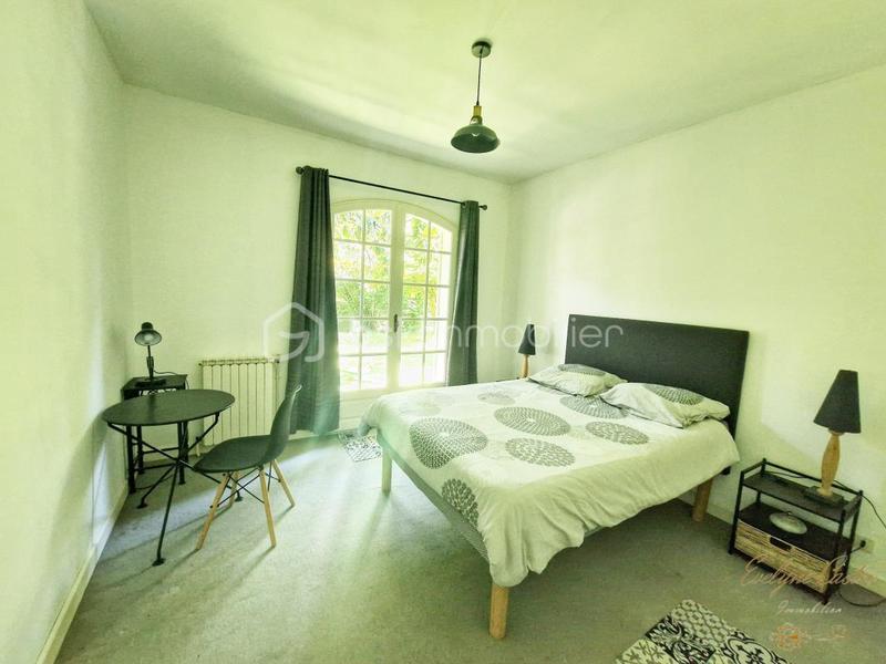 Maison - 188 m² - 6 pièces