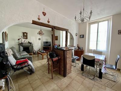 Maison - 127 m² - 5 pièces