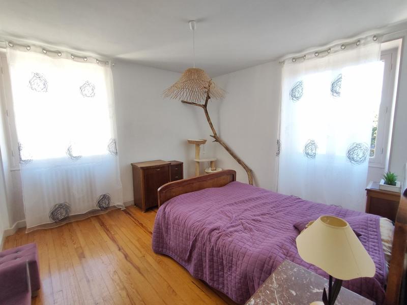 Maison - 137 m² - 6 pièces