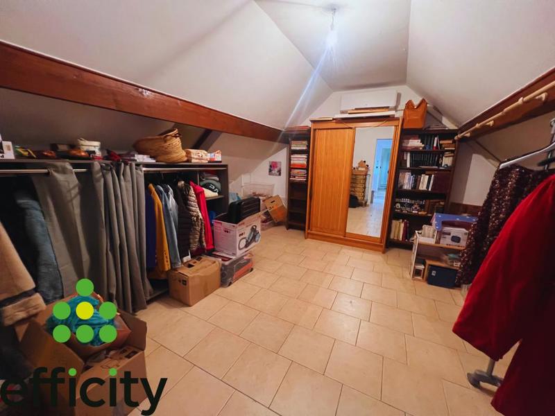 Maison - 96 m² - 4 pièces