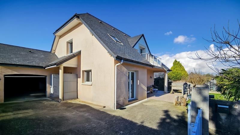 Maison - 118 m² - 5 pièces