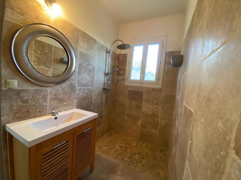 Maison - 207 m² - 6 pièces