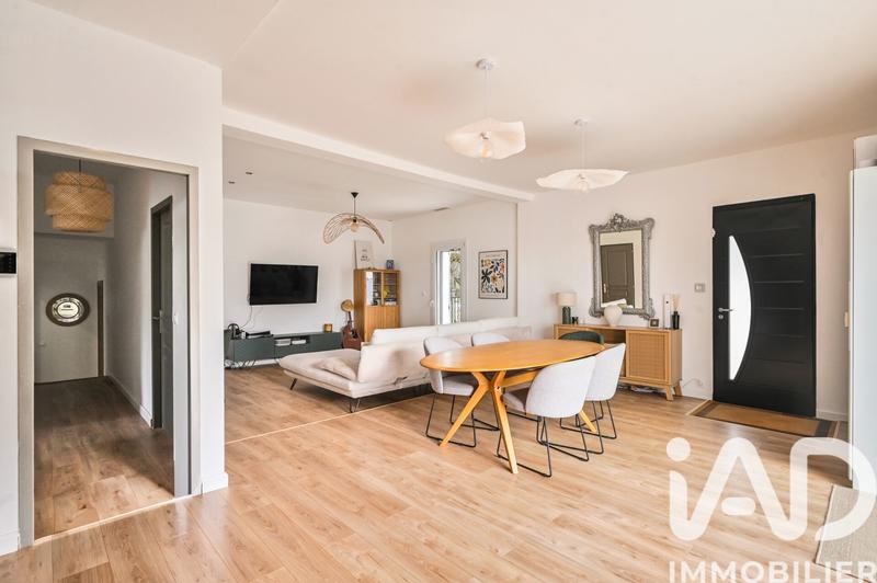 Maison - 120 m² - 4 pièces