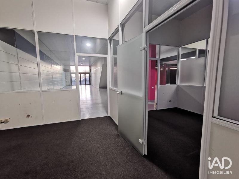 Local commercial - 581 m²