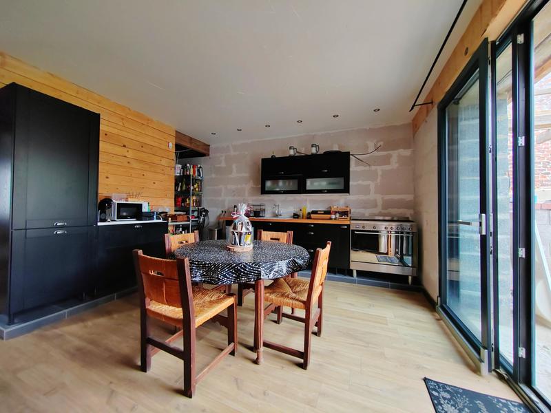 Maison - 135 m² - 6 pièces