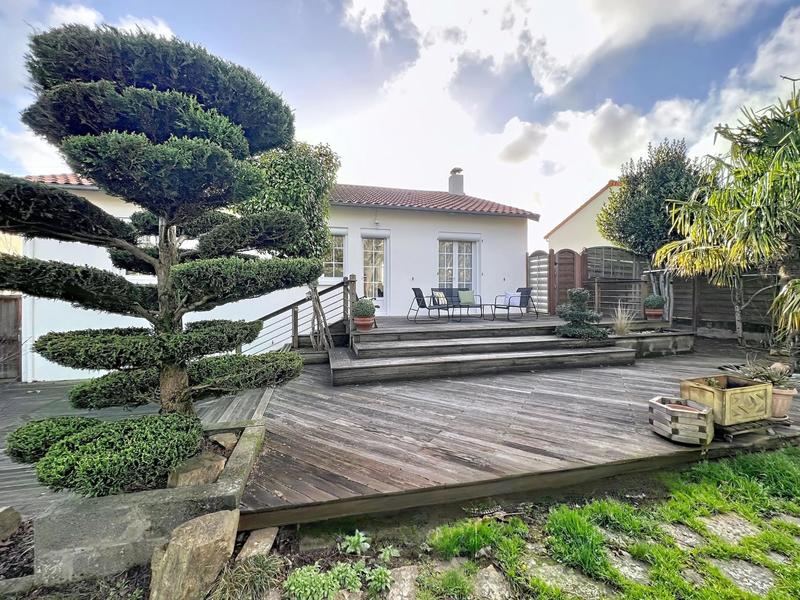 Maison - 88 m² - 4 pièces