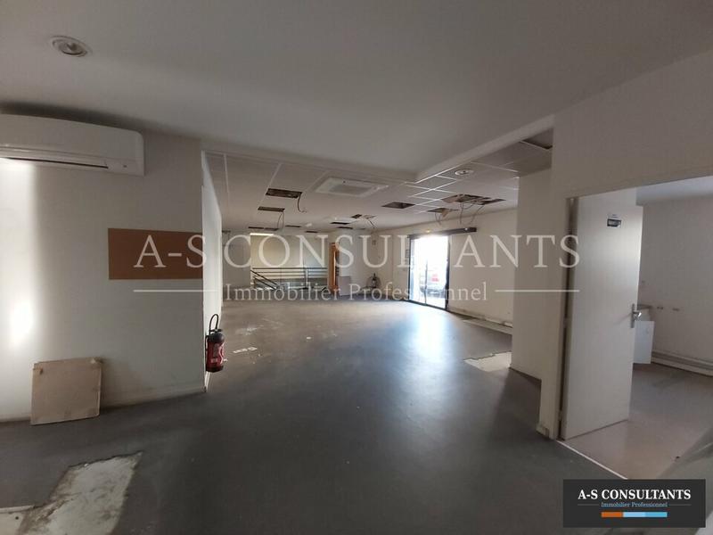 Local commercial - 400 m²