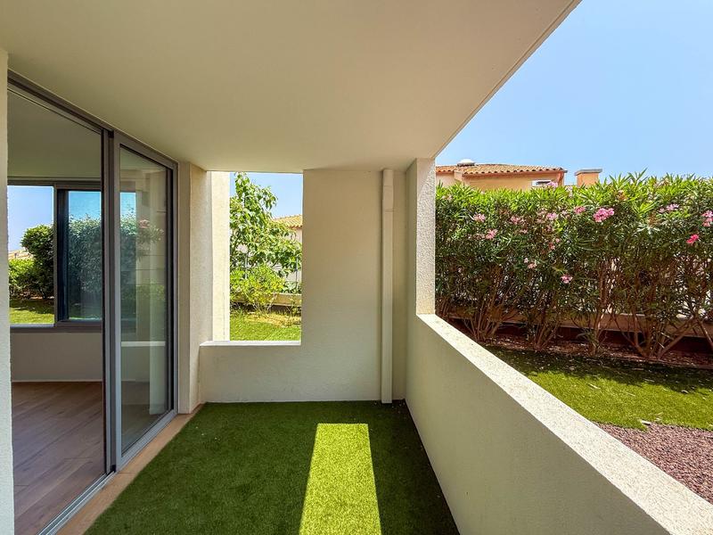 Appartement - 102 m² - 2 pièces