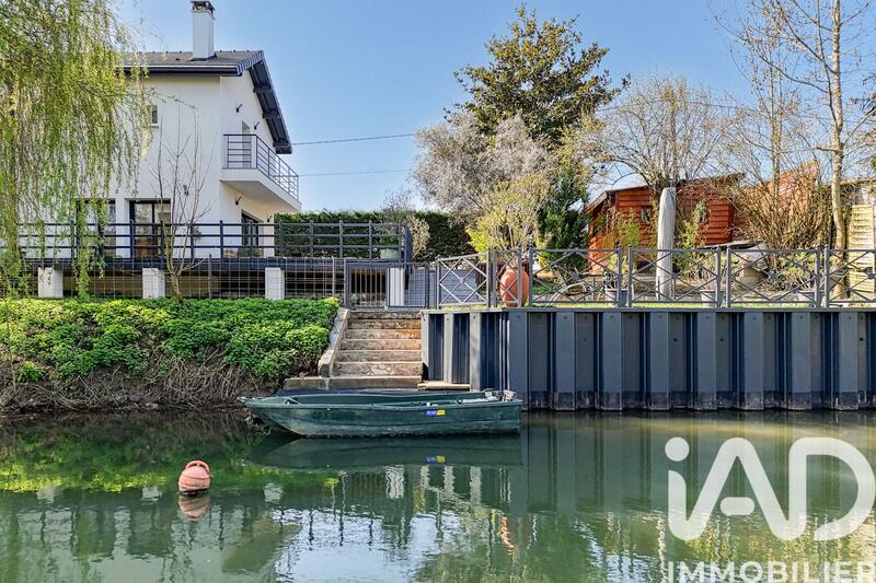 Maison - 160 m² - 6 pièces