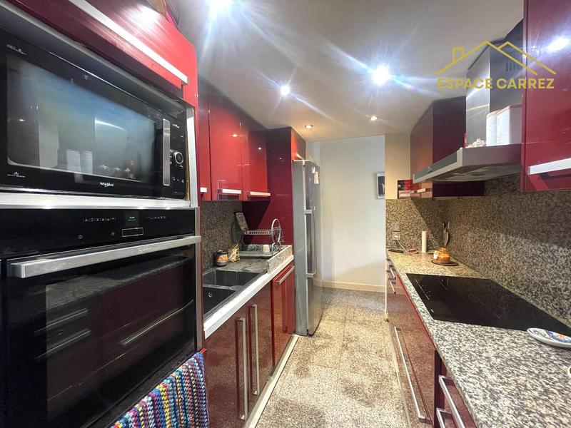 Maison - 200 m² - 5 pièces