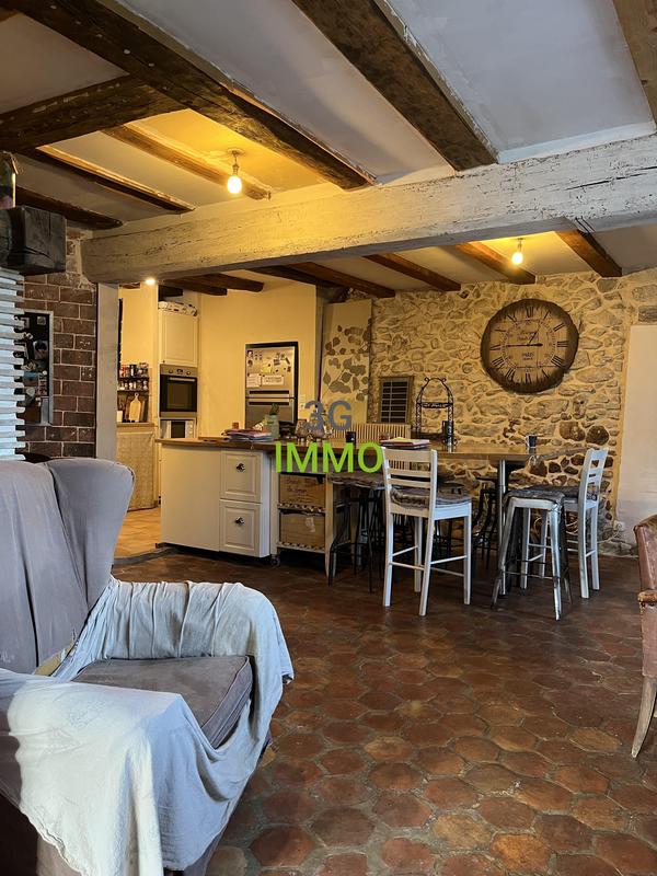 Maison - 110 m² - 5 pièces