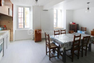 Maison de village - 130 m² - 7 pièces