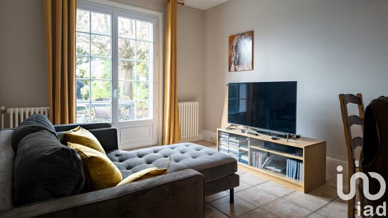 Maison - 268 m² - 10 pièces