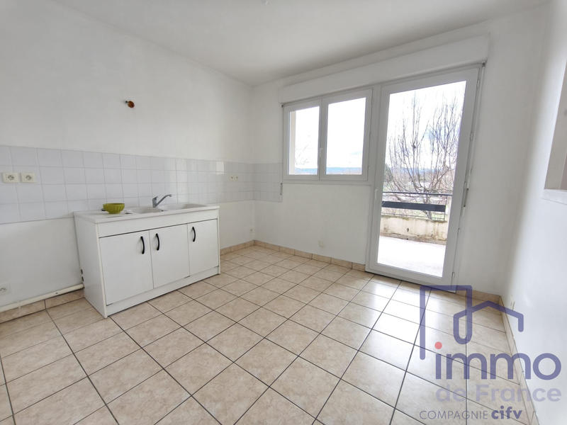 Appartement - 86 m² - 4 pièces