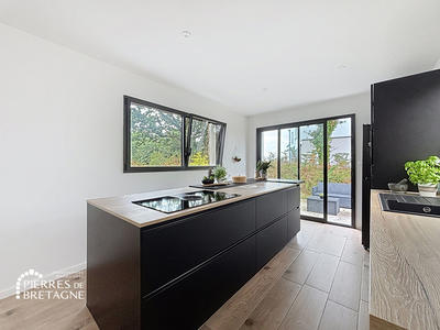 Maison - 135 m² - 6 pièces