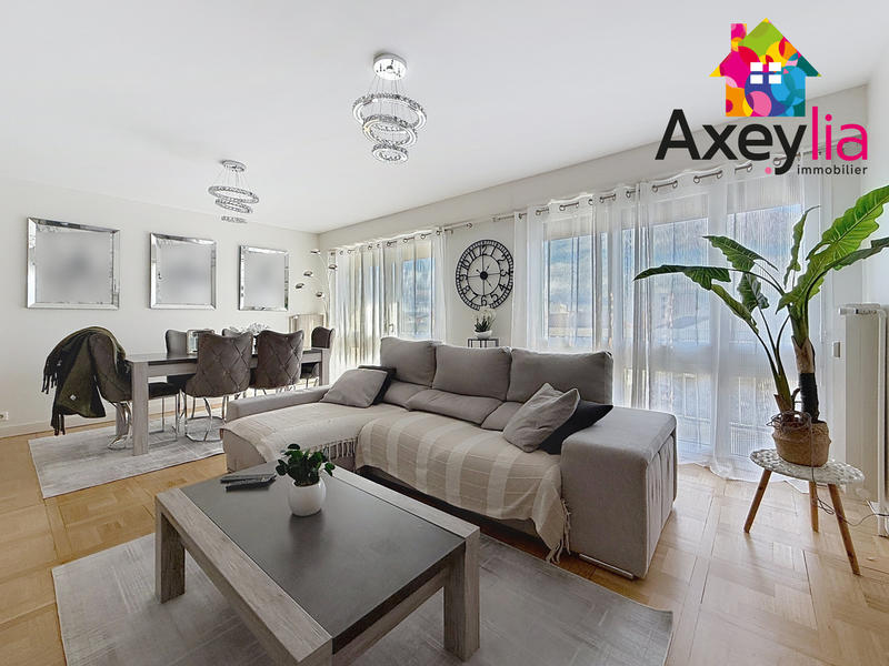 Appartement - 106 m² - 5 pièces