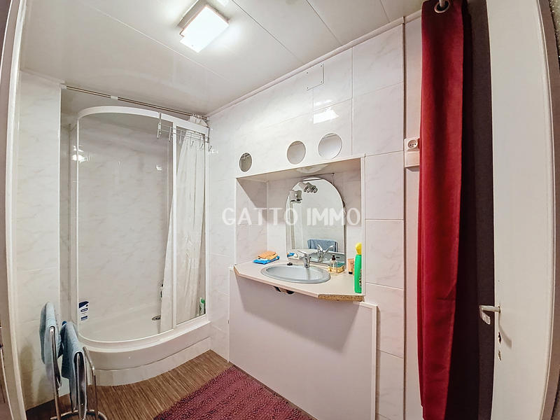 Maison de village - 183 m² - 8 pièces