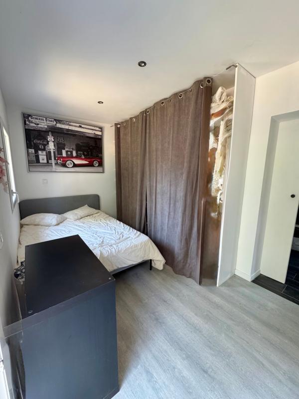 Maison - 210 m² - 7 pièces