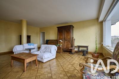 Appartement - 137 m² - 4 pièces