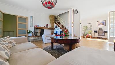 Maison - 168 m² - 6 pièces