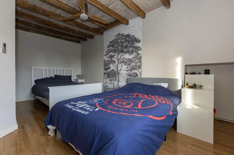 Maison - 186 m² - 7 pièces