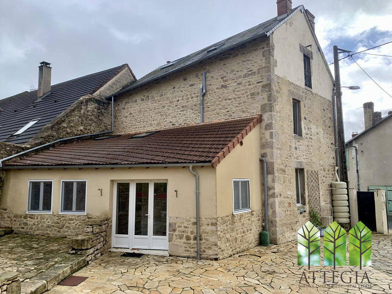 Maison - 171 m² - 7 pièces