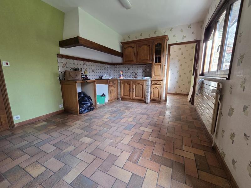 Pavillon - 168 m² - 8 pièces