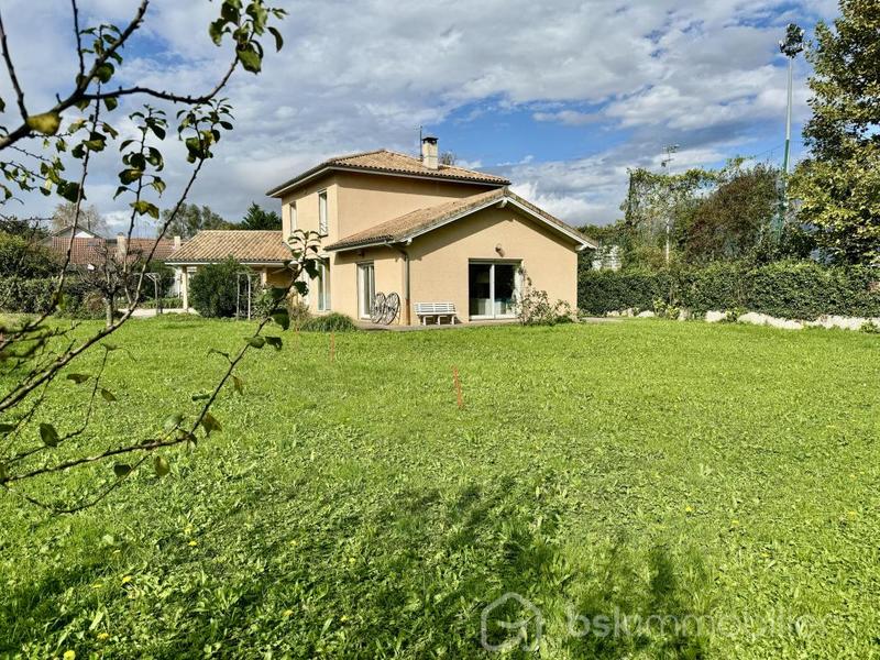 Maison - 125 m² - 5 pièces