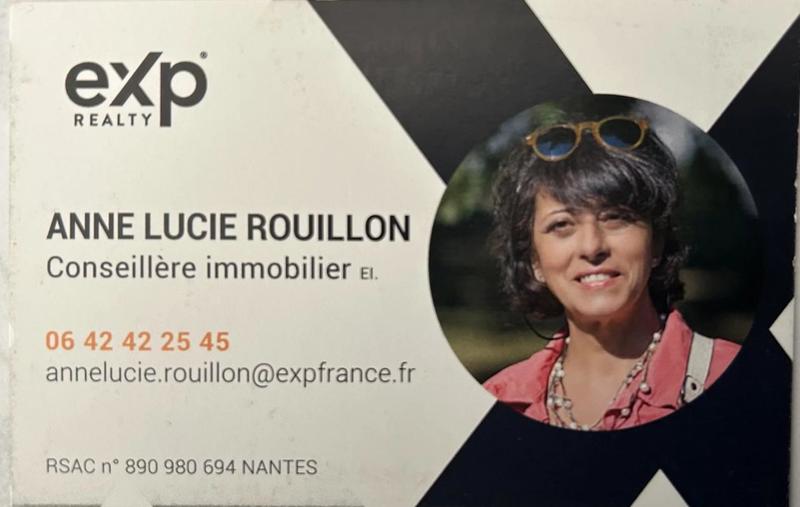 Maison - 209 m² - 9 pièces